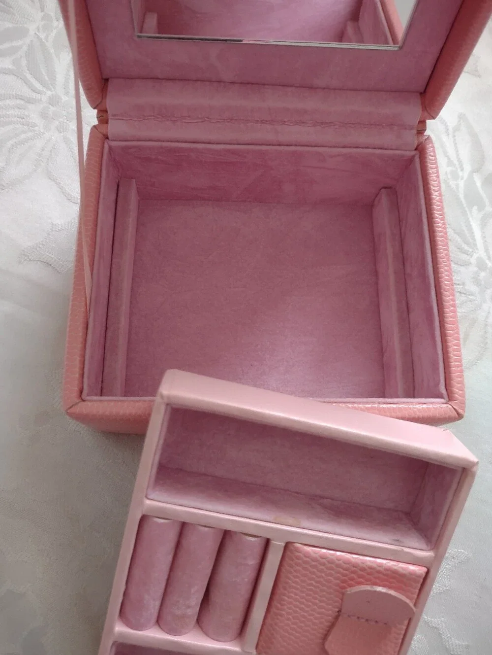Wolf 1834 Pink Jewelry Box Travel Case Crystals Silver Tone Detail